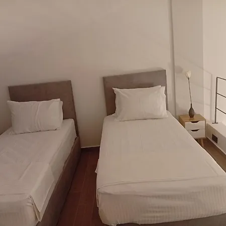 Sun Elva Apartmán *