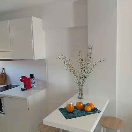 Sun Elva Apartmán Glífa