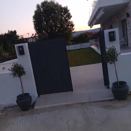 Sun Elva Apartmán Glífa